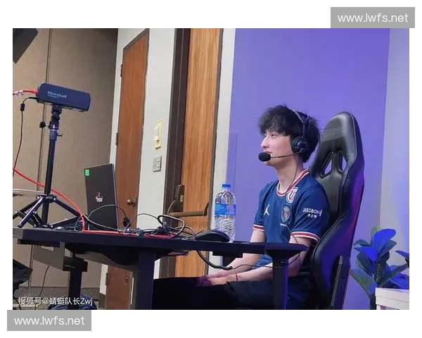 雅少DOTA2巅峰征程回顾与竞技精神的燃情传承